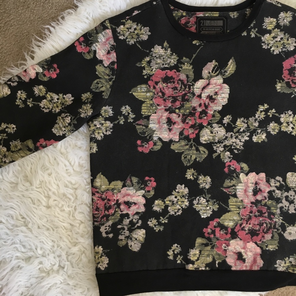 (L) F21 Unisex sweater